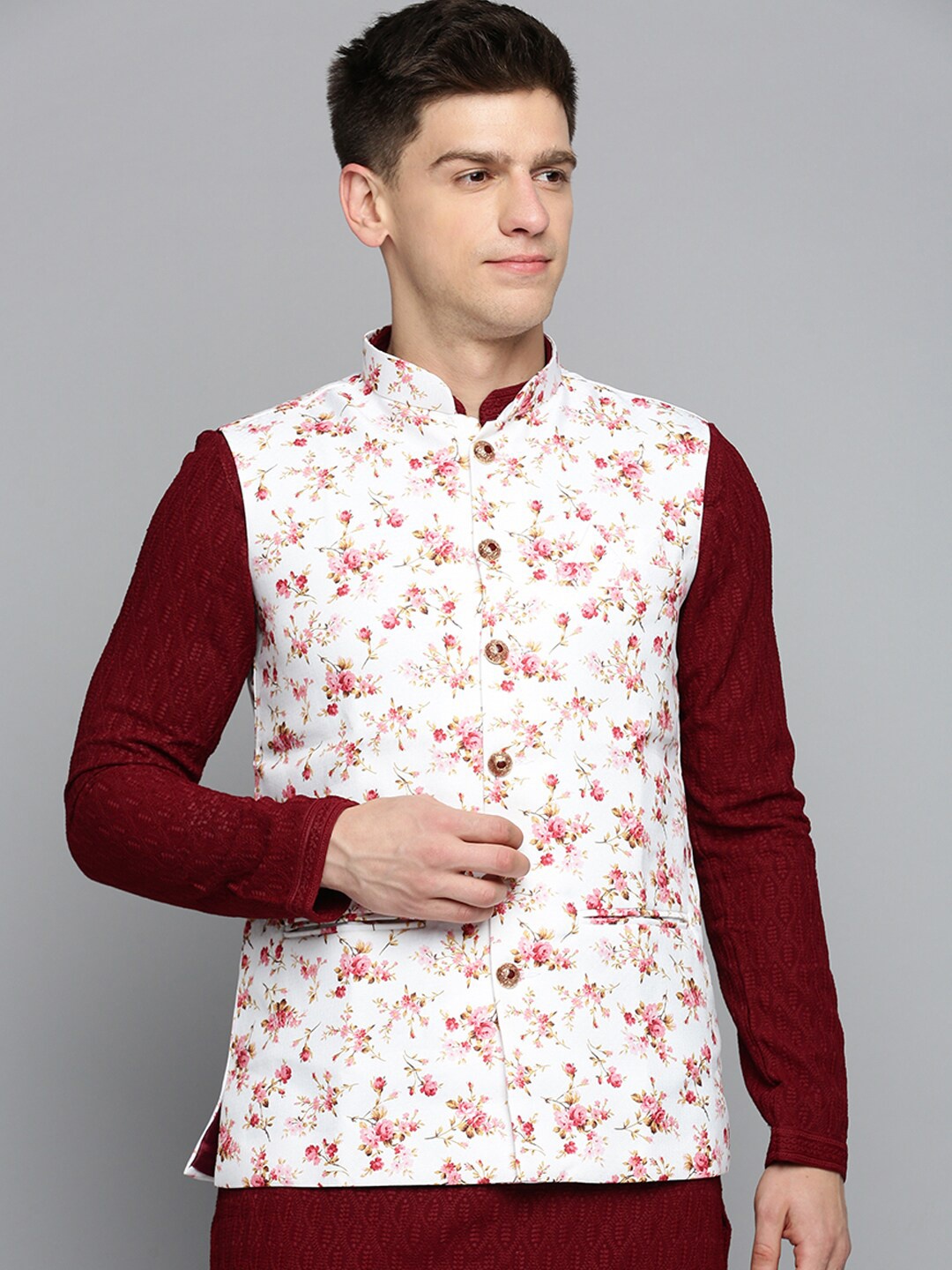 

SHOWOFF Men Floral Printed Mandarin Collar Nehru Jacket, White