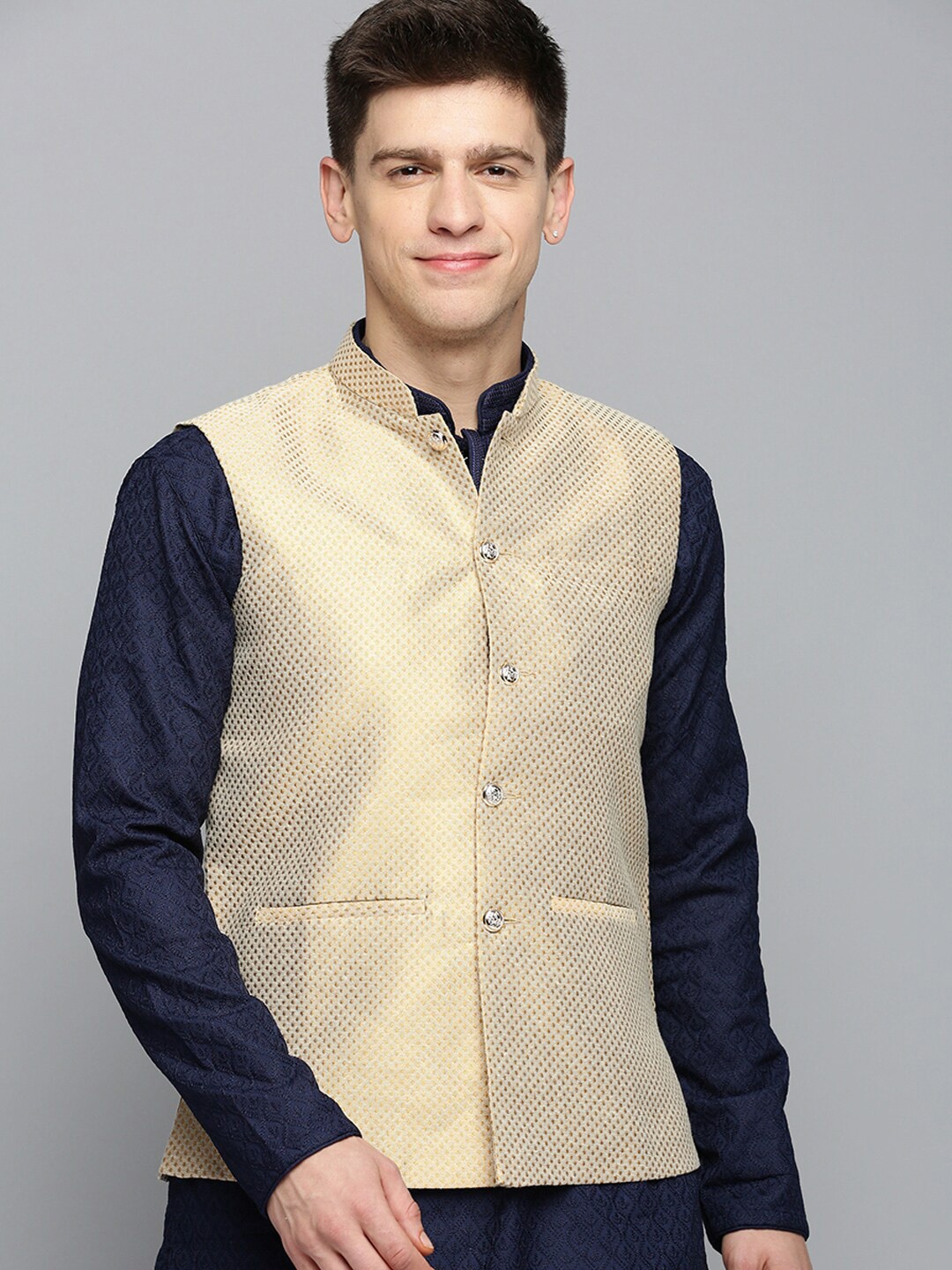 

SHOWOFF Woven Design Nehru Jacket, Gold