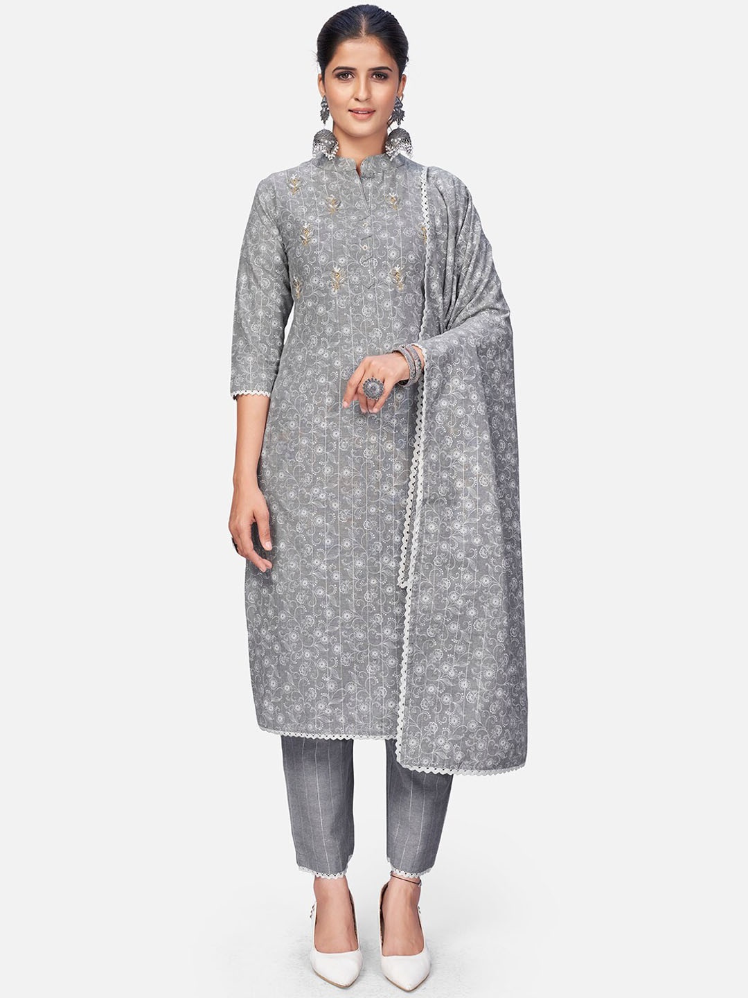 

Vbuyz Floral Printed Thread Work Kurta With Trousers & Dupatta, Grey