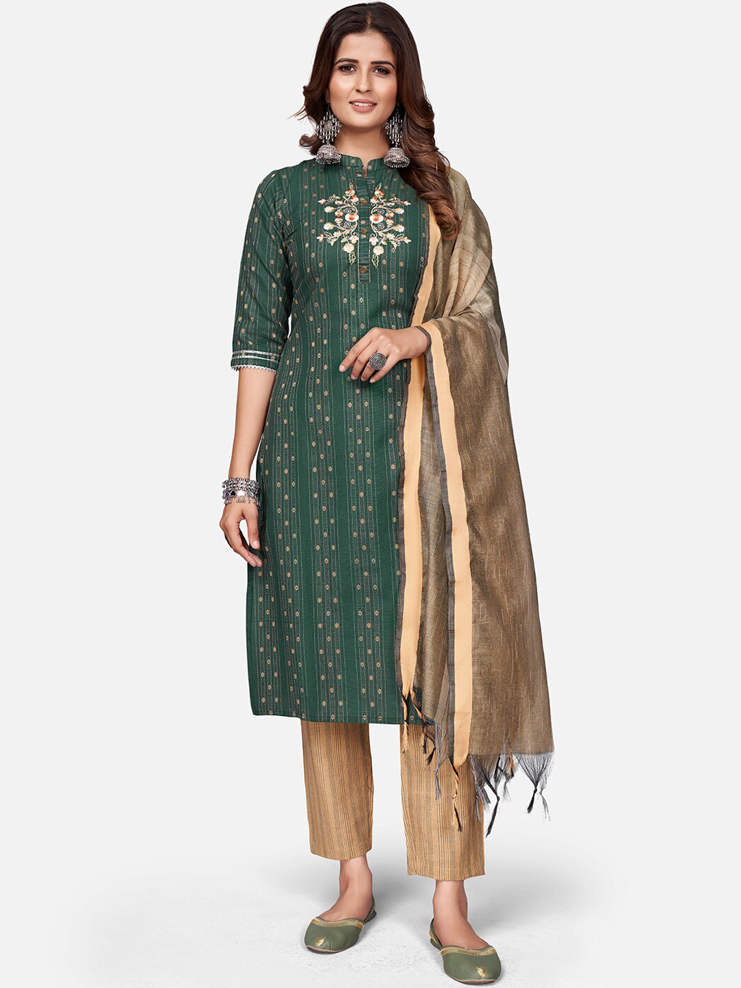 

Vbuyz Striped Thread Work Trousers & Dupatta, Green
