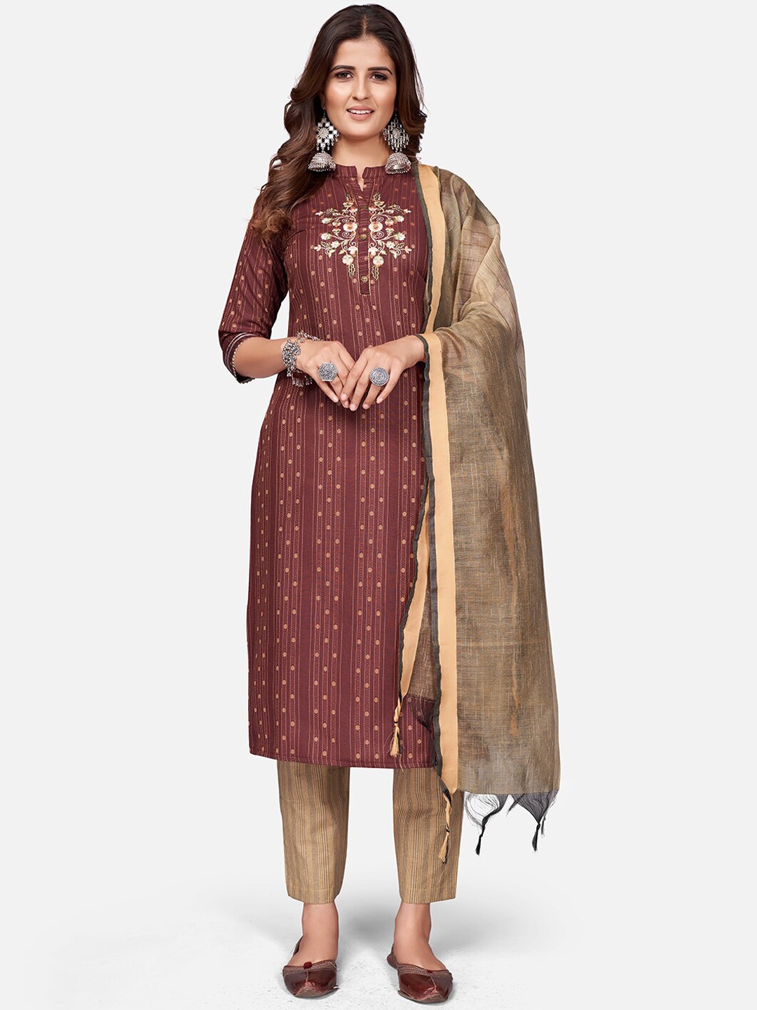 

Vbuyz Floral Embroidered Kurta with Trousers & Dupatta, Maroon