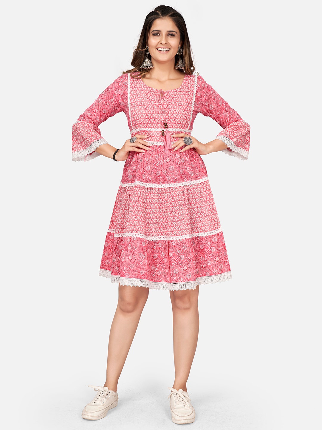 

Vbuyz Floral Printed Bell Sleeves Tie-Up Neck Tiered Cotton A-Line Dress, Pink