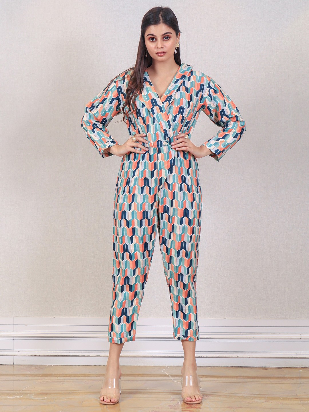 

Simaaya Linen Printed Capri Jumpsuit, Grey