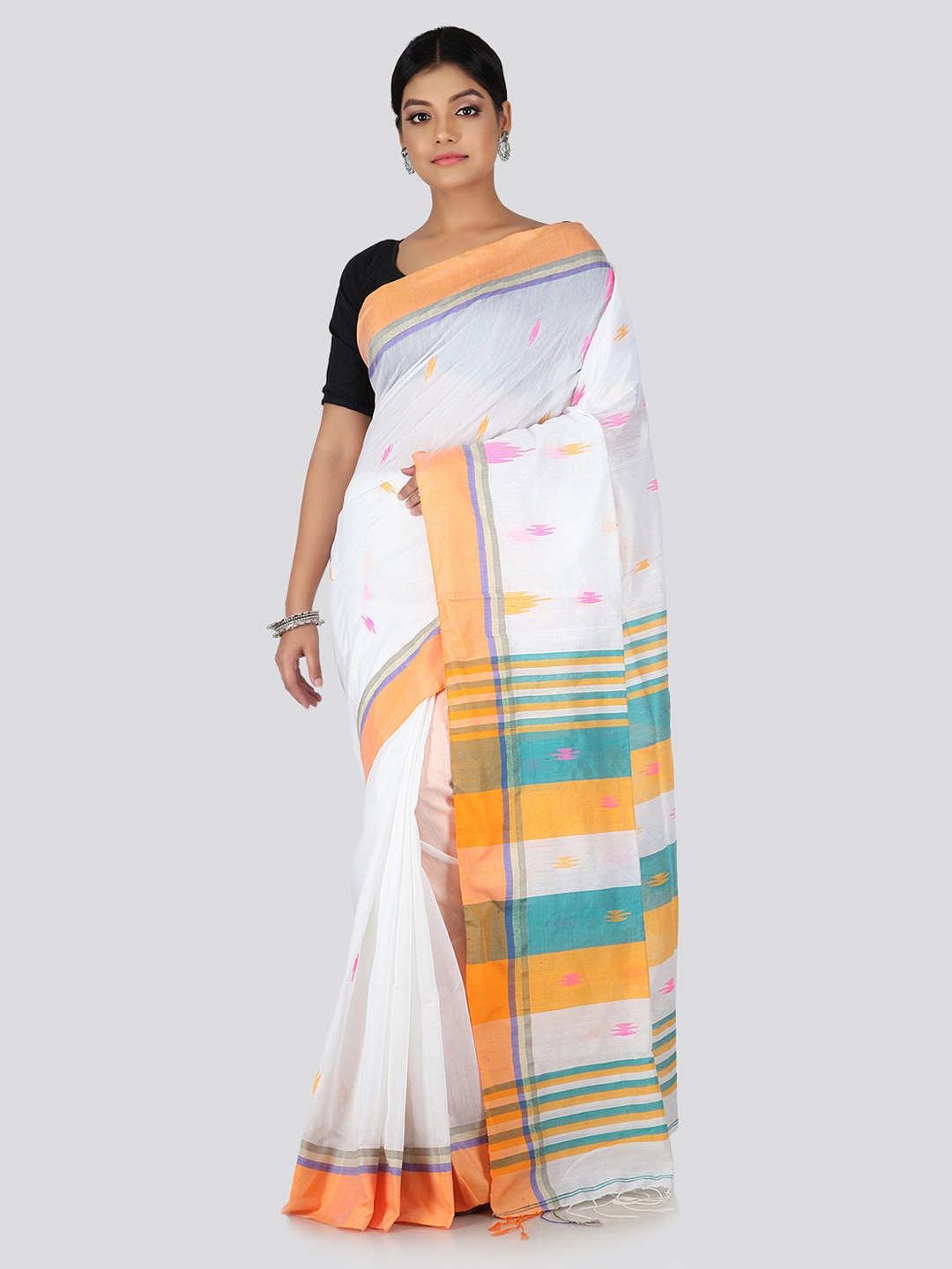

PinkLoom Woven Design Cotton Blend Saree, White