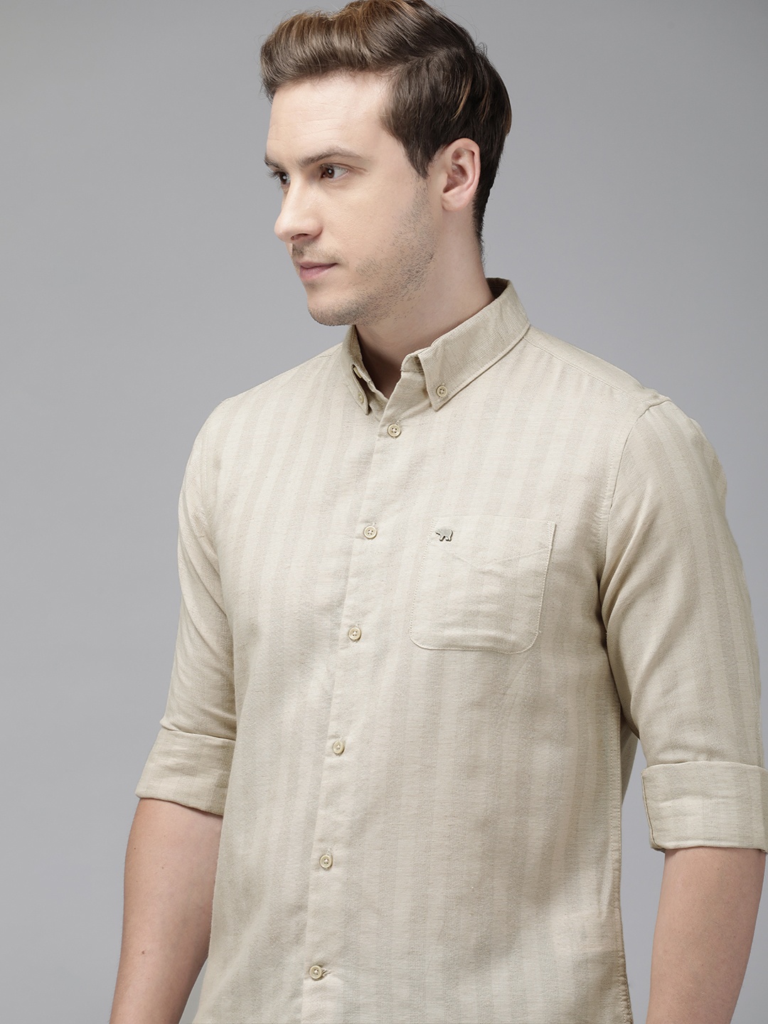 

THE BEAR HOUSE Men Beige Slim Fit Checked Casual Shirt