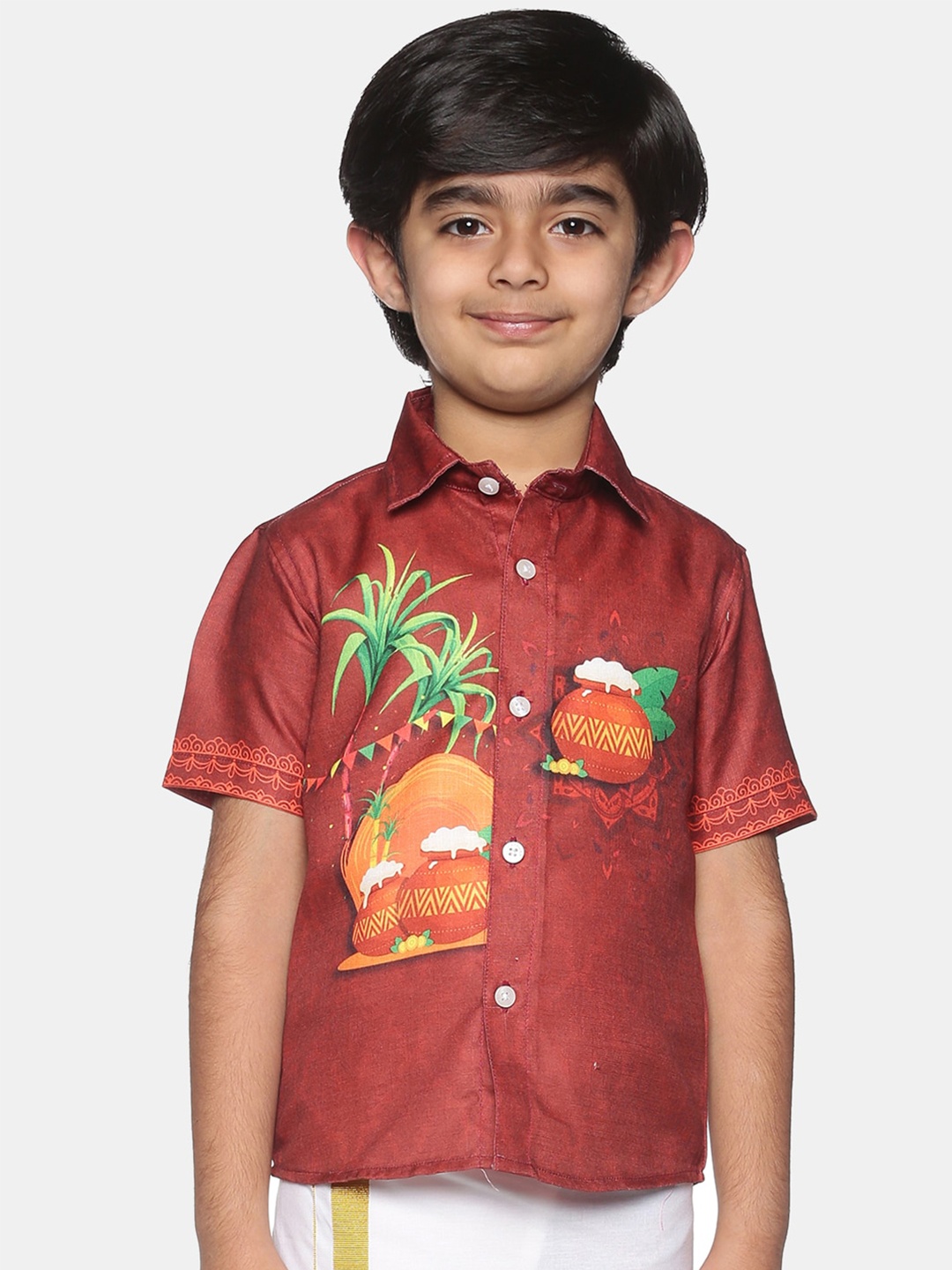 

Sethukrishna Boys Ethnic Motifs Printed Cotton Casual Shirt, Maroon