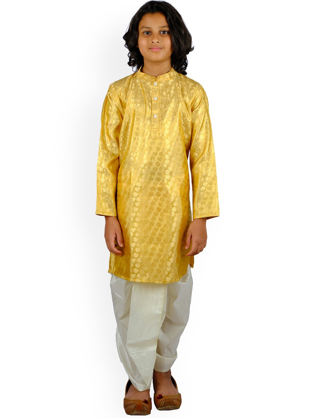 

Sethukrishna Boys Mandarin Collar Ethnic Motifs Woven Design Kurta With Dhoti Pants, Gold