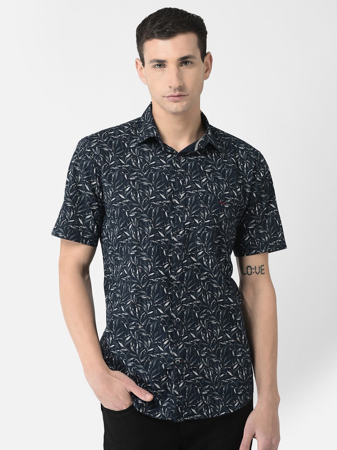 

Crimsoune Club Slim Fit Floral Printed Pure Cotton Casual Shirt, Navy blue