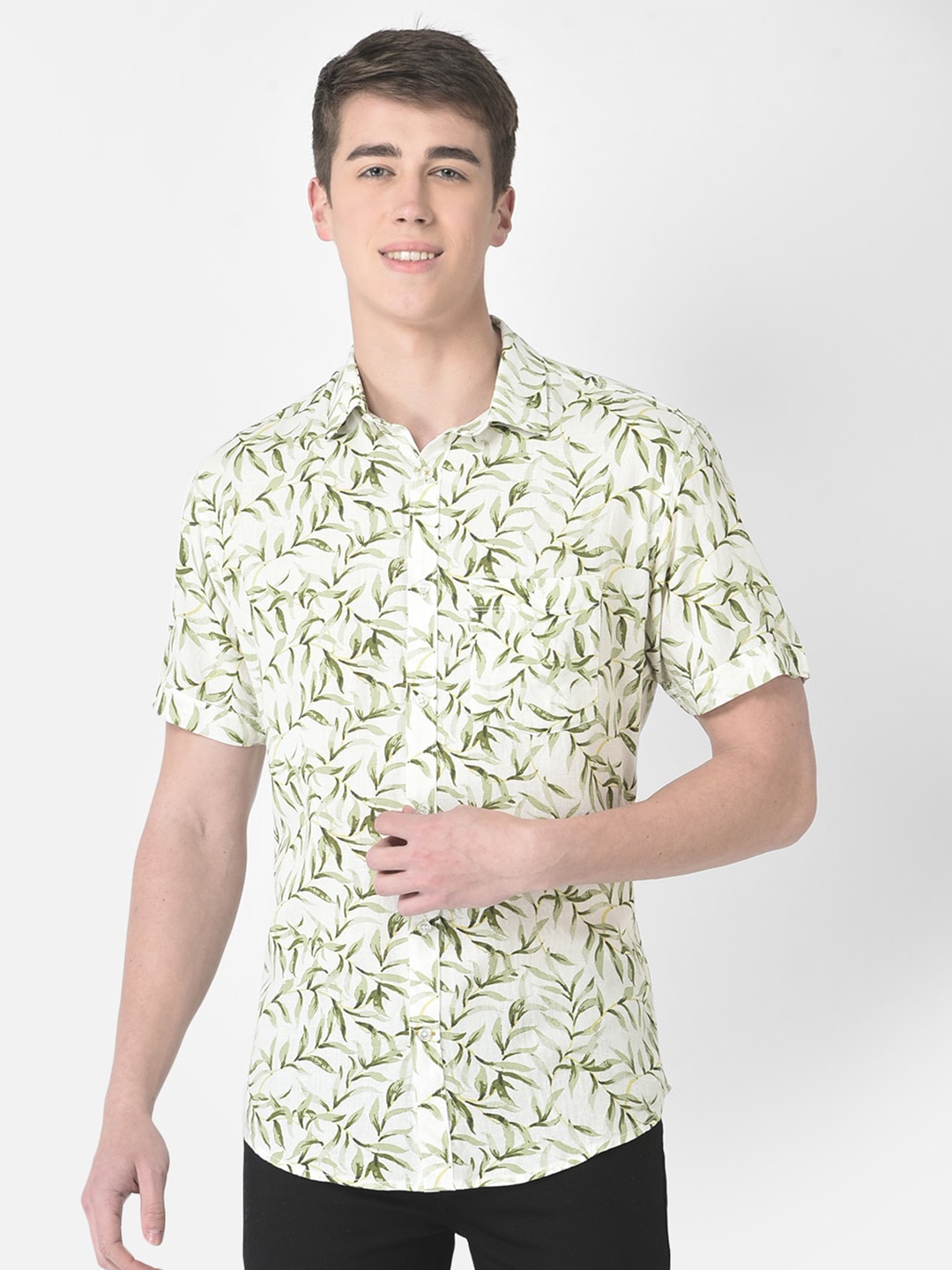 

Crimsoune Club Half-Sleeved Floral Printed Slim Fit Printed Casual Shirt, Green