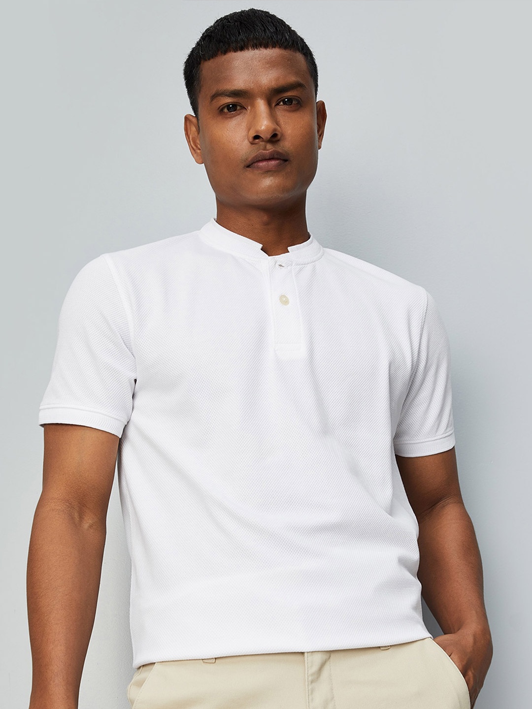 

max Polo Collar Short Sleeves T-shirt, White