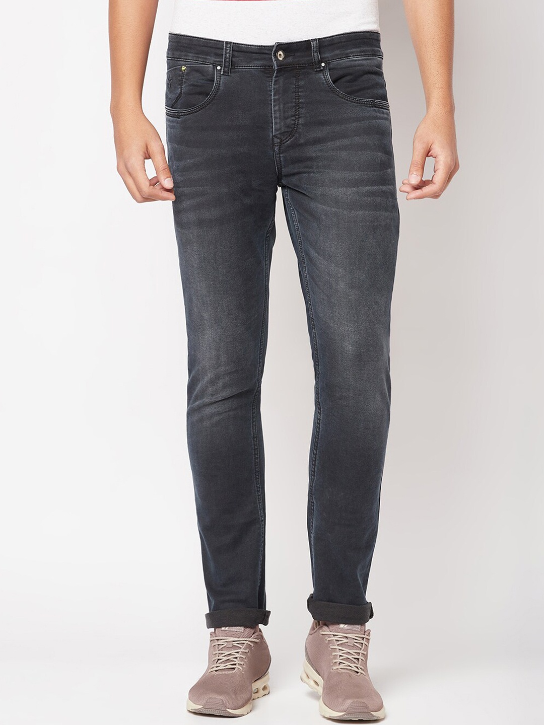 

Crimsoune Club Men Urban Slim Fit Light Fade Stretchable Jeans, Black
