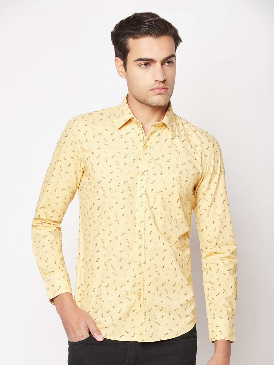 

Crimsoune Club Slim Fit Floral Printed Casual Shirt, Yellow