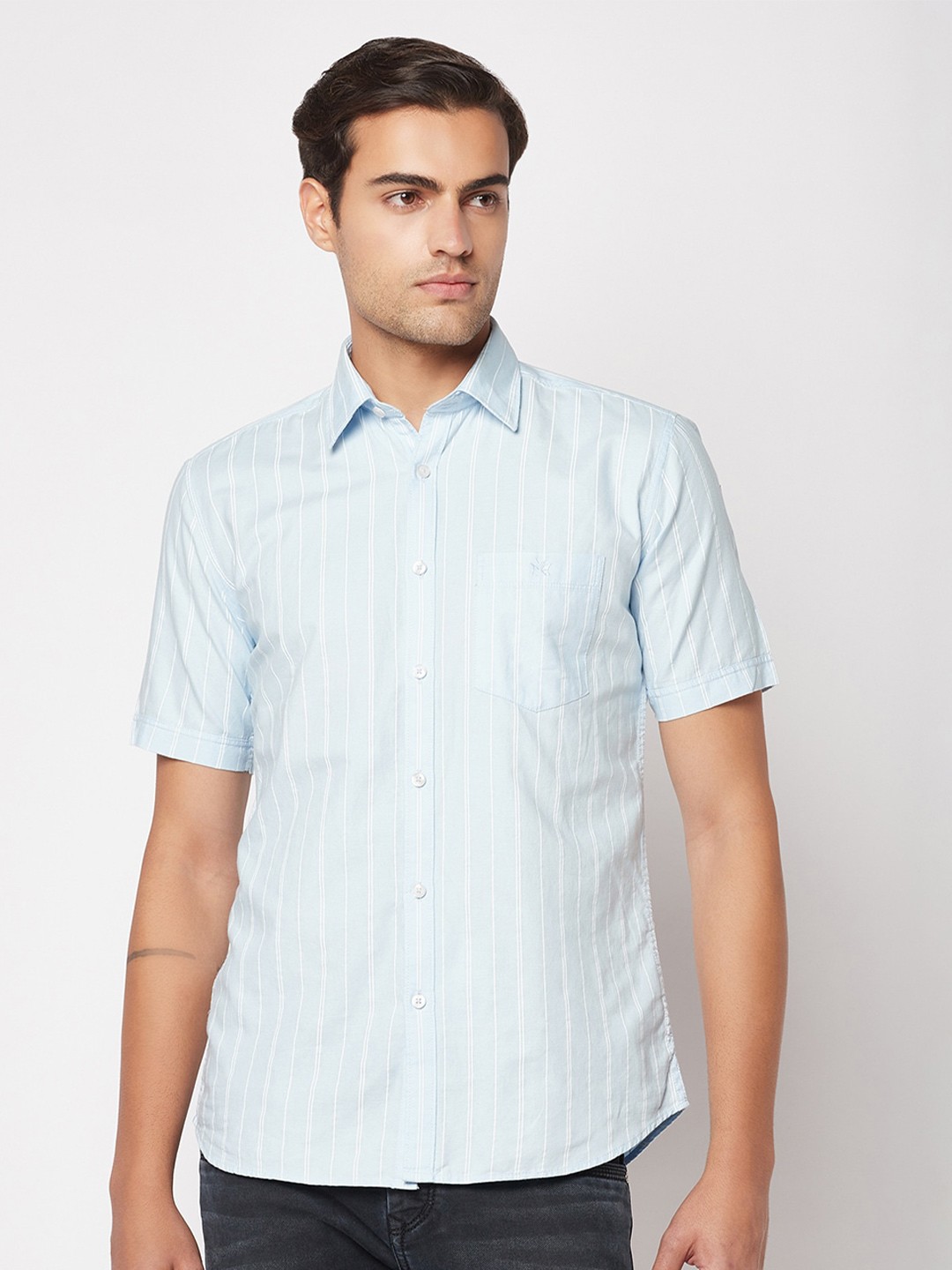 

Crimsoune Club Vertical Stripes Pure Cotton Slim Fit Casual Shirt, Blue