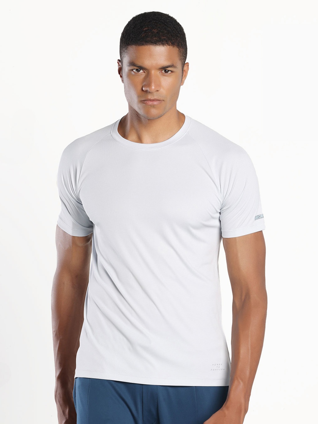 

Zymrat Men Round Neck Raglan Sleeves T-shirt, White