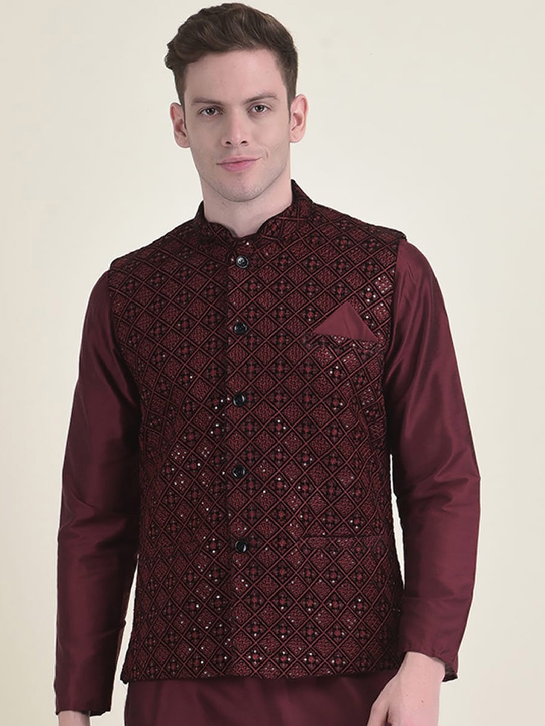 

HOUSE OF DEYANN Mandarin Collar Sequinned Velvet Kurta With Trousers & Nehru Jacket, Maroon