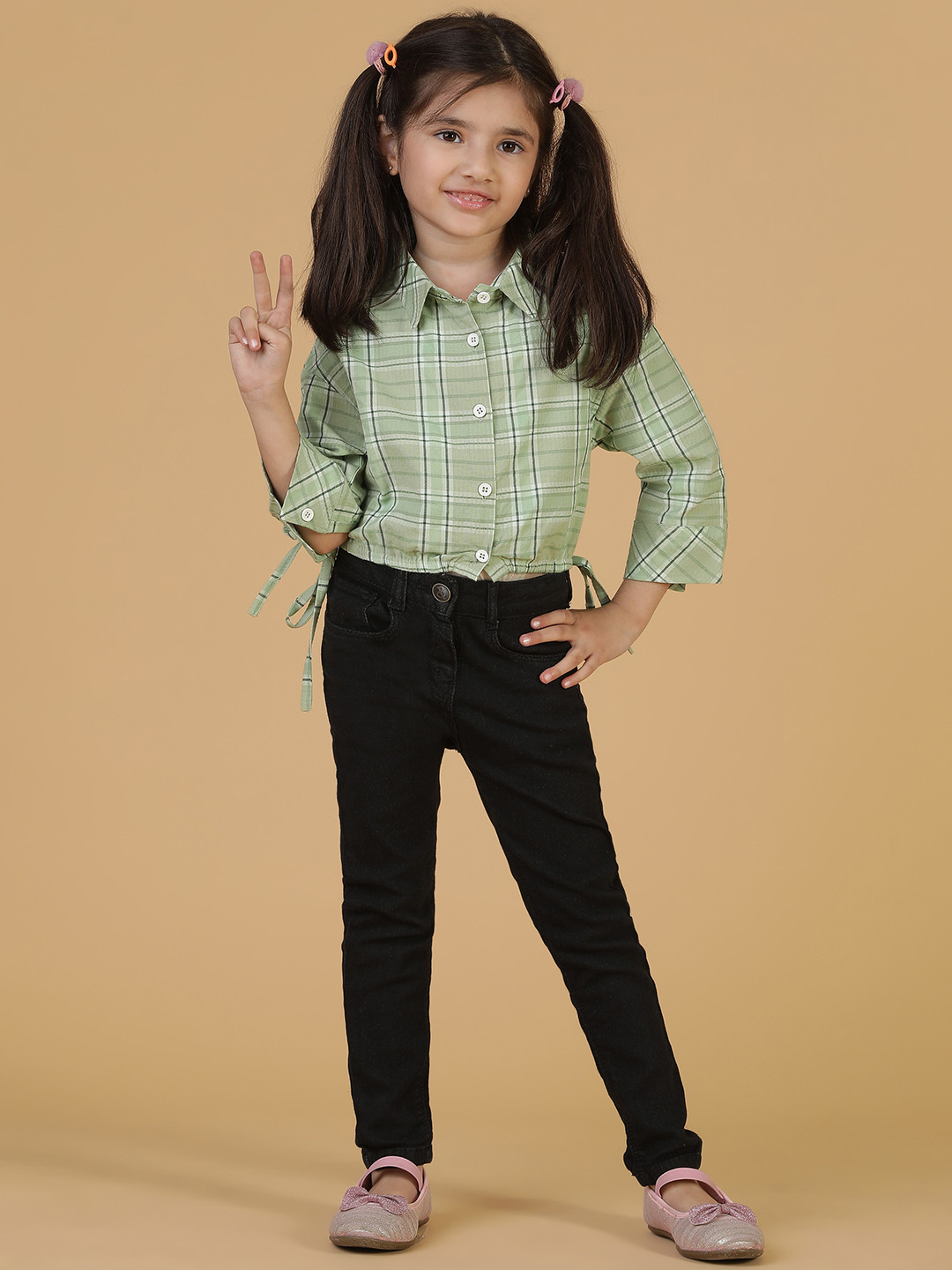 

TALES & STORIES Girls Slim Fit Clean Look Jeans, Black