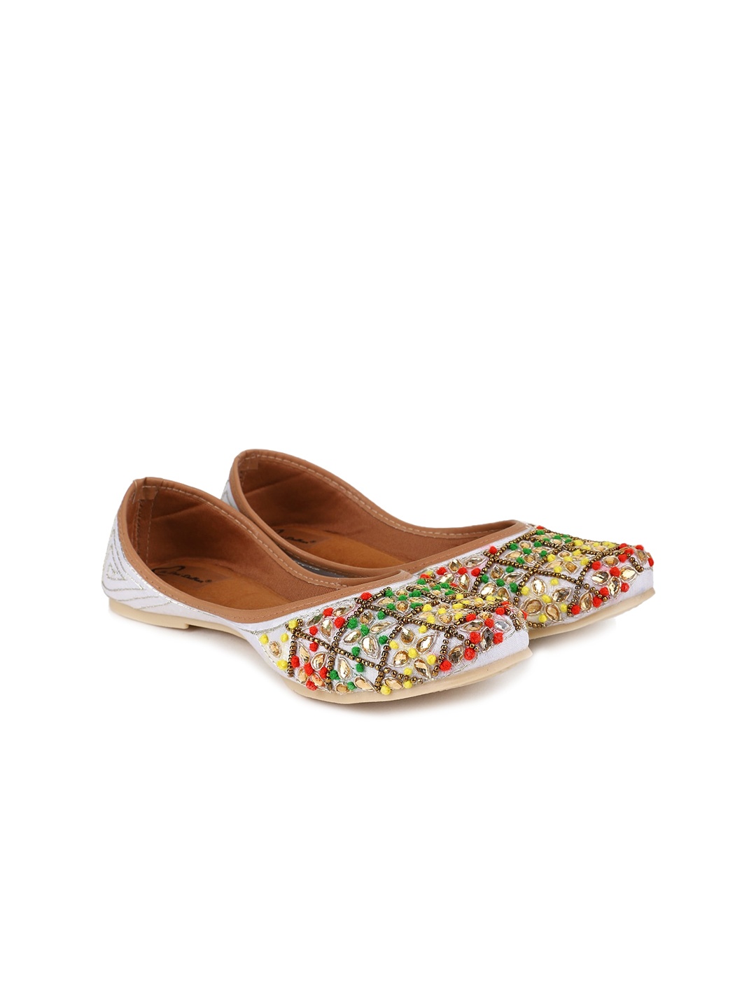 

The Desi Dulhan Women Embellished Ethnic Mojaris, White