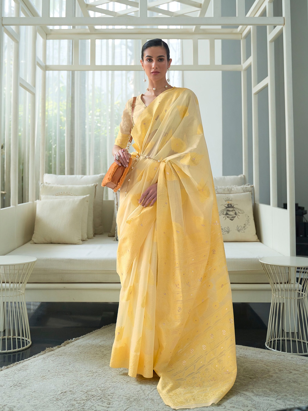 

Mitera Woven Design Linen Blend Saree, Yellow