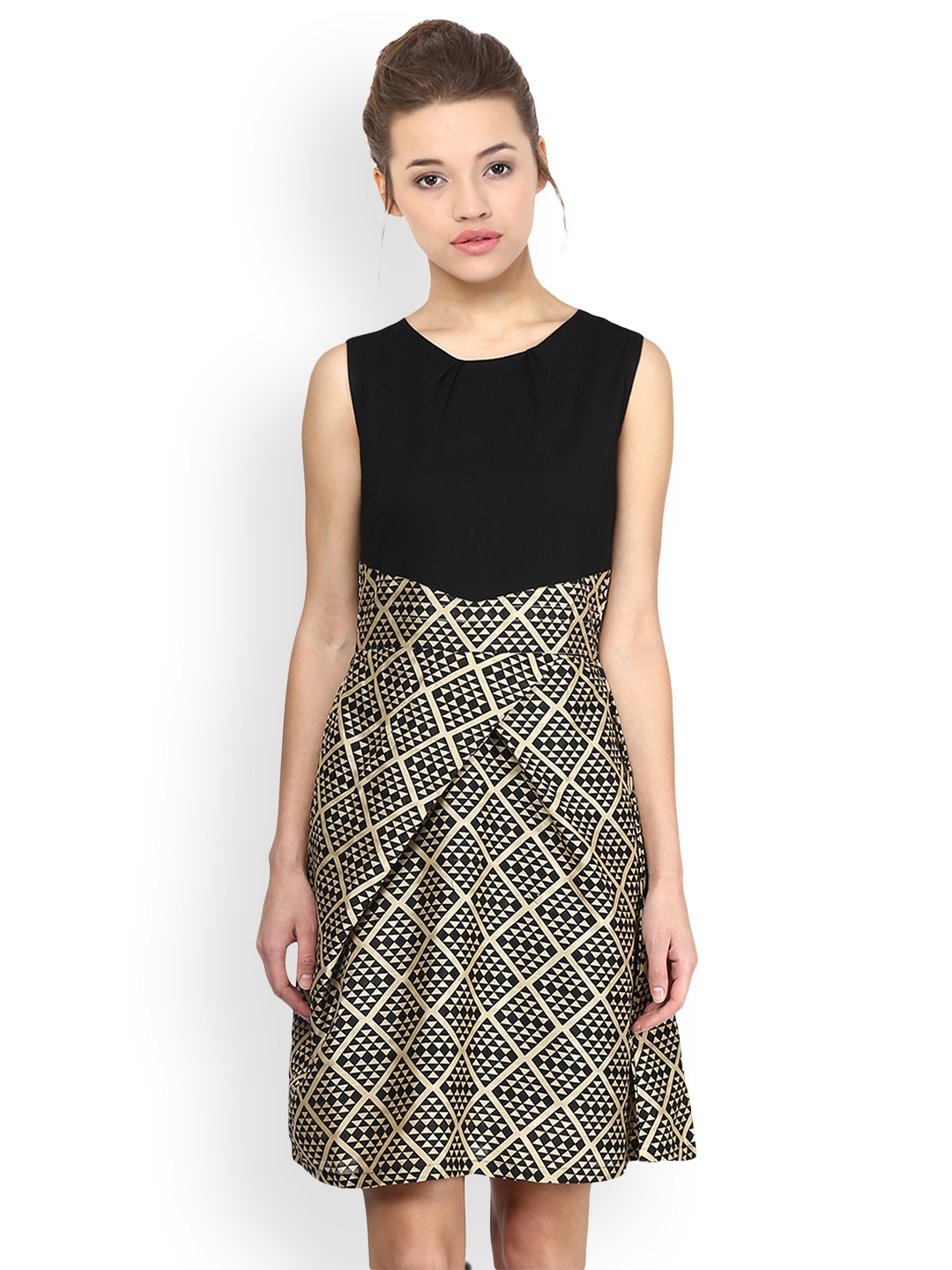 

Miss Chase Women Black Printed Fit and Flare Dress