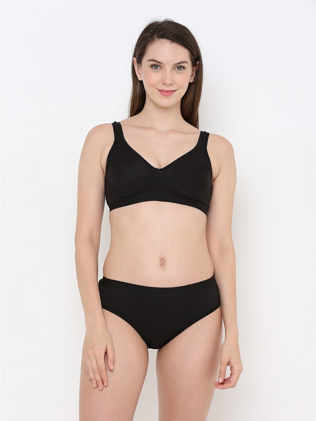 

Berrys Intimatess Non Wired Non Padded No-Sag Bra, Black