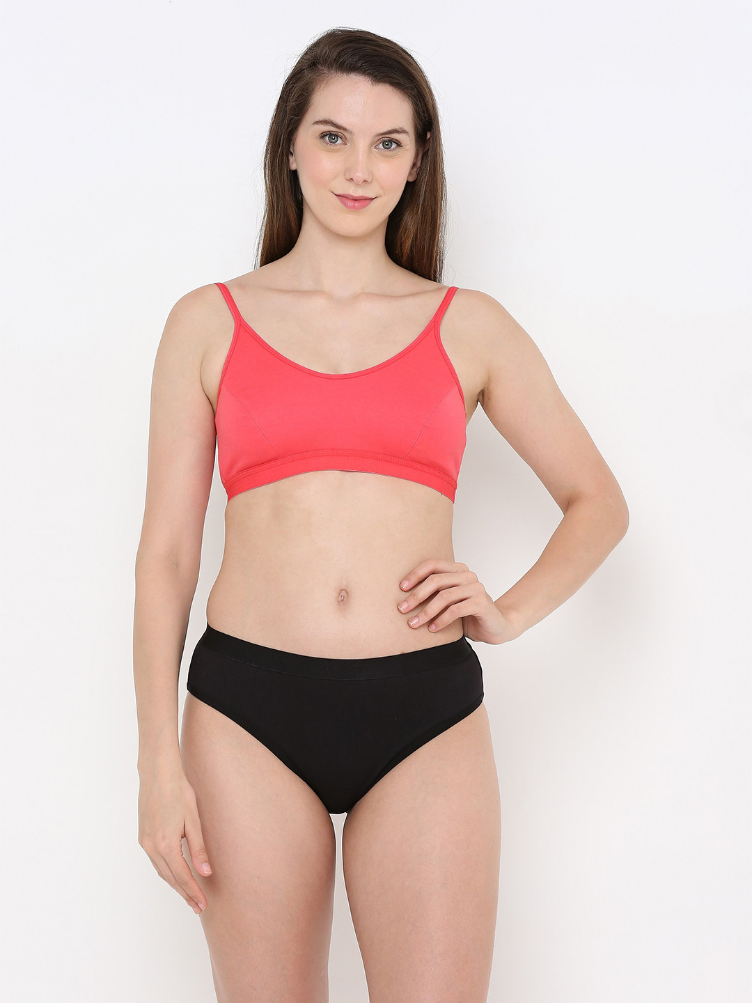 

Berrys Intimatess Non-Wired & Non Padded with Medium Coverage T-shirt Bra, Red