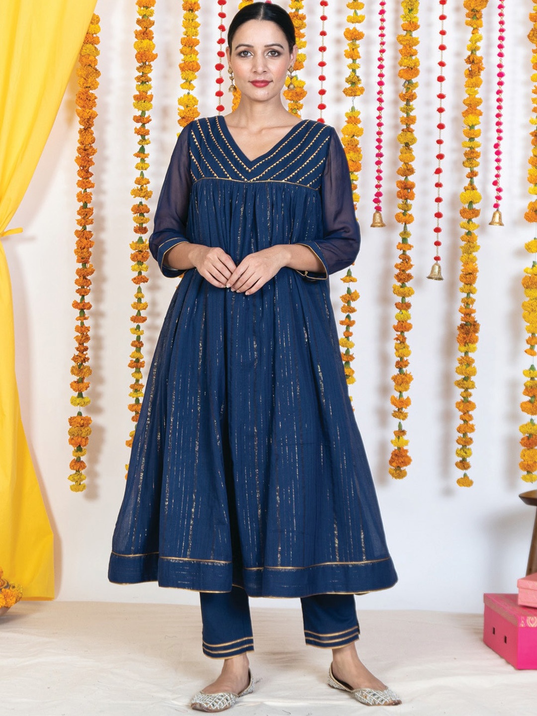 

AKISO Striped V Neck Gotta Patti Anarkali Kurta, Blue