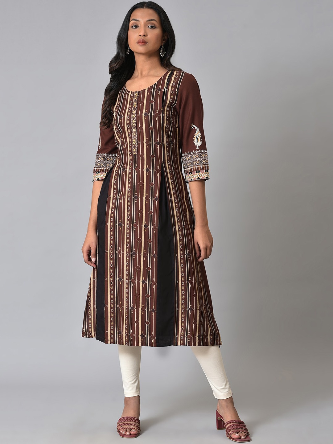 

W Ethnic Motifs Printed Kurta, Brown