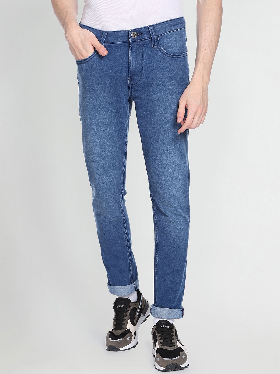

Arrow Sport Men Slim Fit Light Fade Jeans, Blue