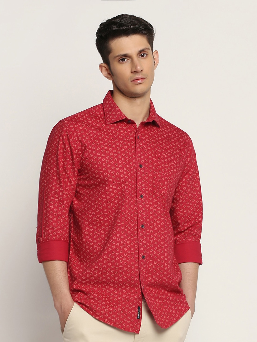 

Blackberrys Micro Ditsy Printed Pure Cotton Slim Fit Casual Shirt, Red