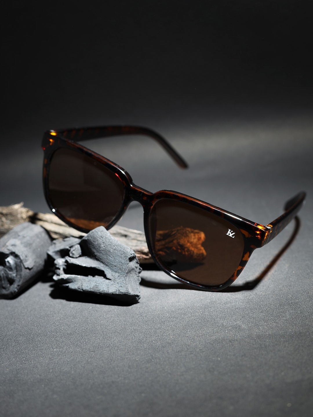 

KZ07 By Kazo Full Rim Regular Lens Oversized Sunglasses- K700297BRW, Brown