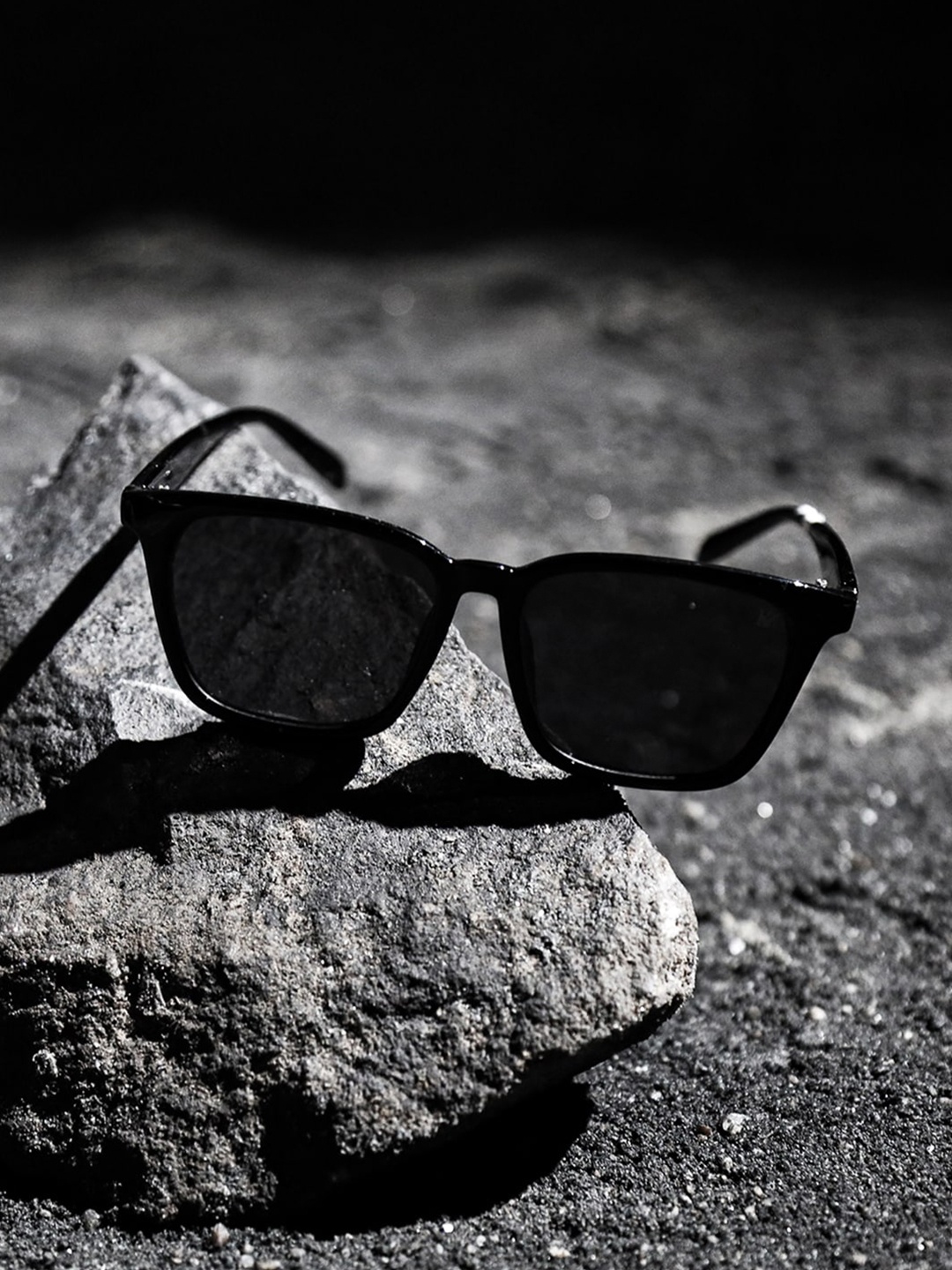 

KZ07 By Kazo Lens & Full Rim Oversized Sunglasses-K700290, Black
