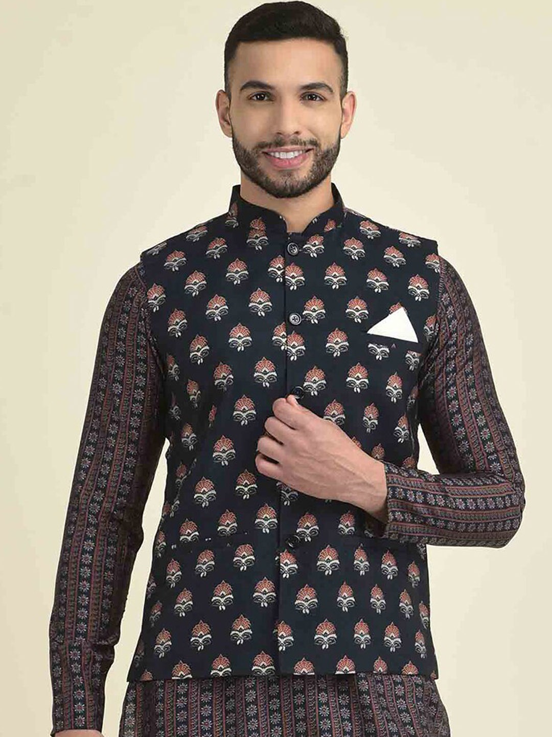 

DEYANN Men Printed Pure Cotton Nehru Jacket, Black