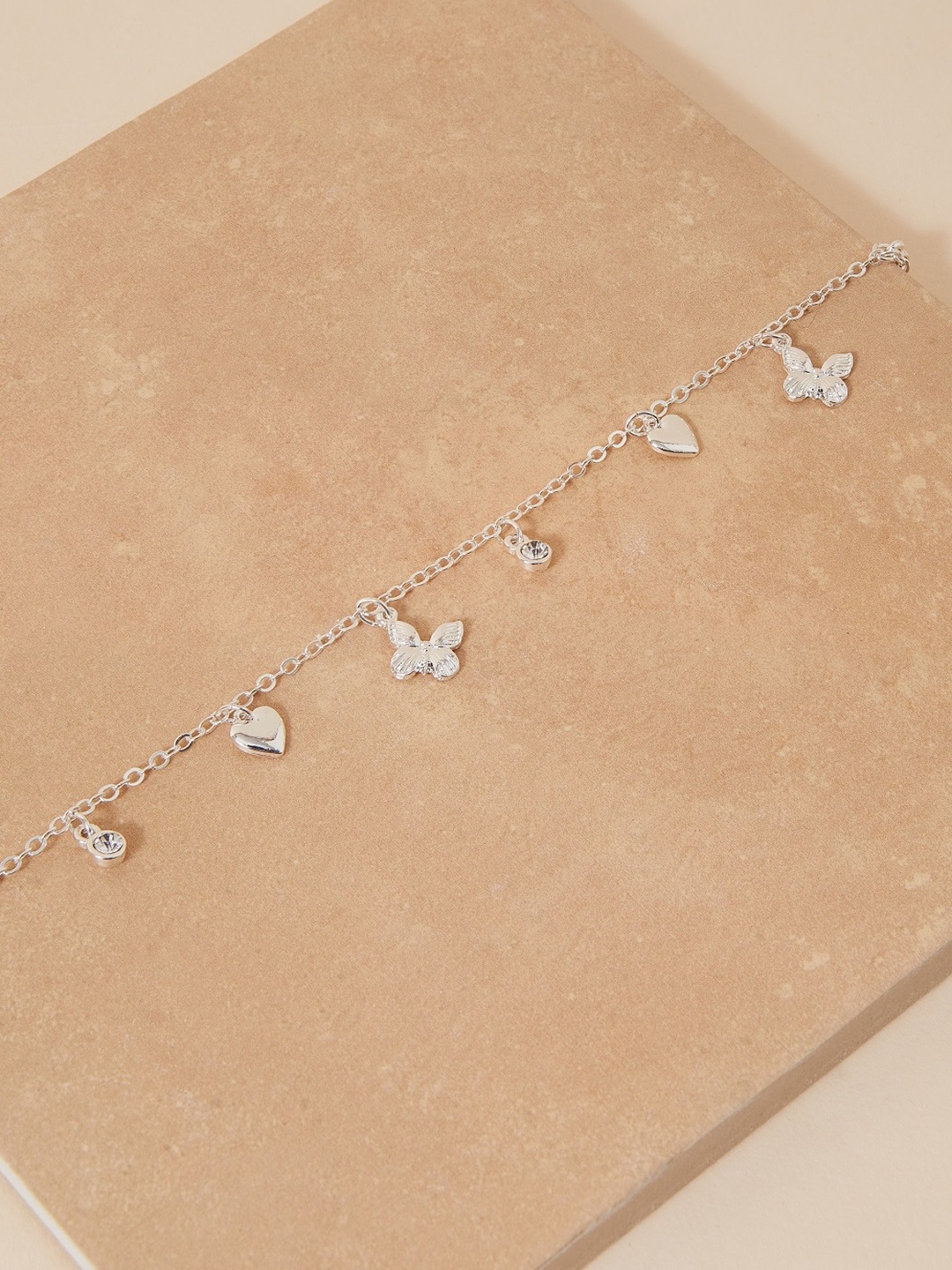 

Accessorize London Women Butterfly Charm Anklet, Silver