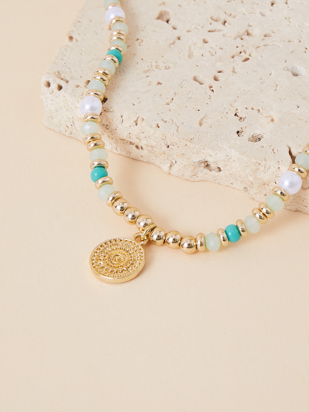 

Accessorize London Women Gold-Toned & Green Bead Pearl & Coin Anklet