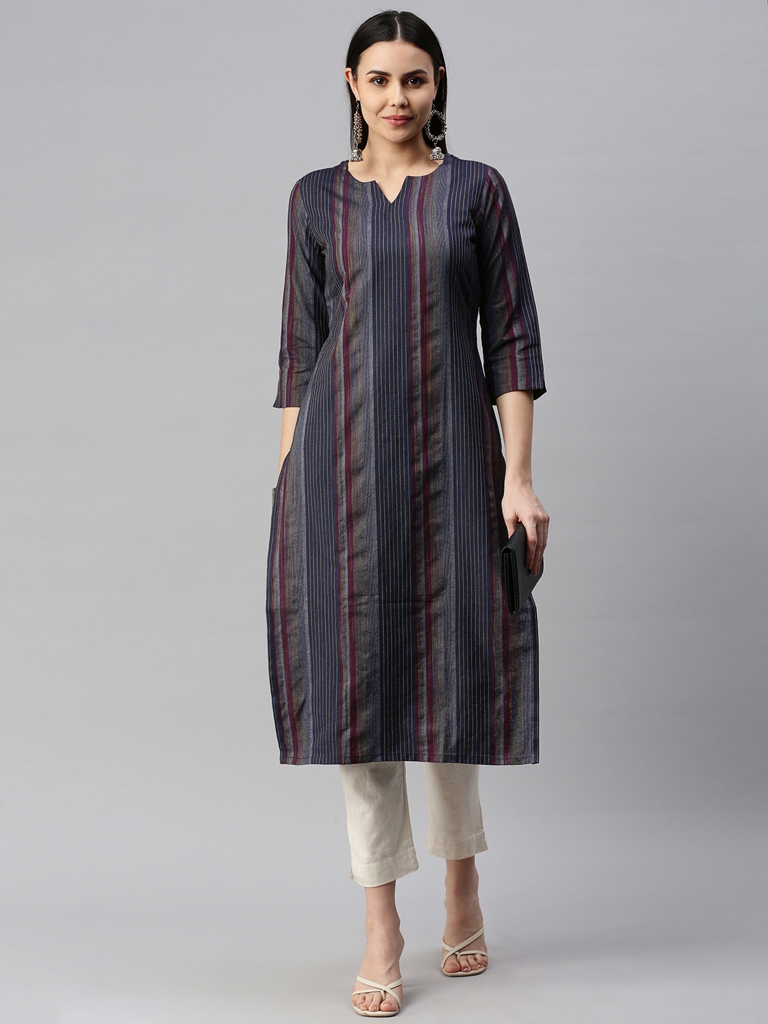

HRITIKA Striped Embroidered Pure Cotton Kurta, Navy blue