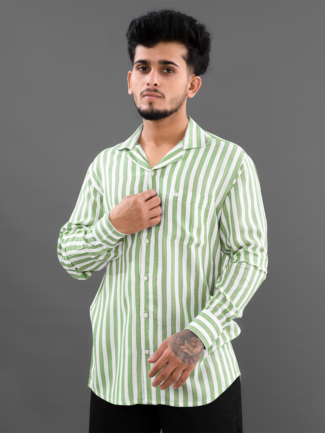 

FRENCH CROWN Vertical Stripes Cotton Casual Shirt, Green