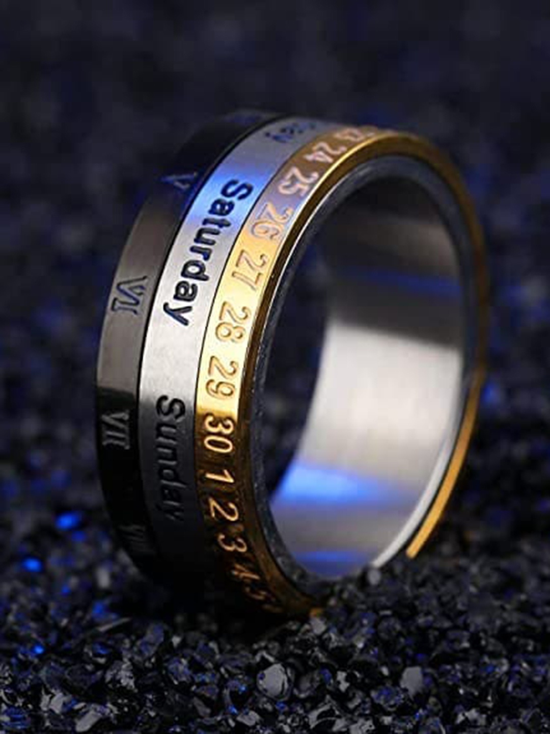 

Fashion Frill Gold-Plated Roman Date Rotable Finger Ring