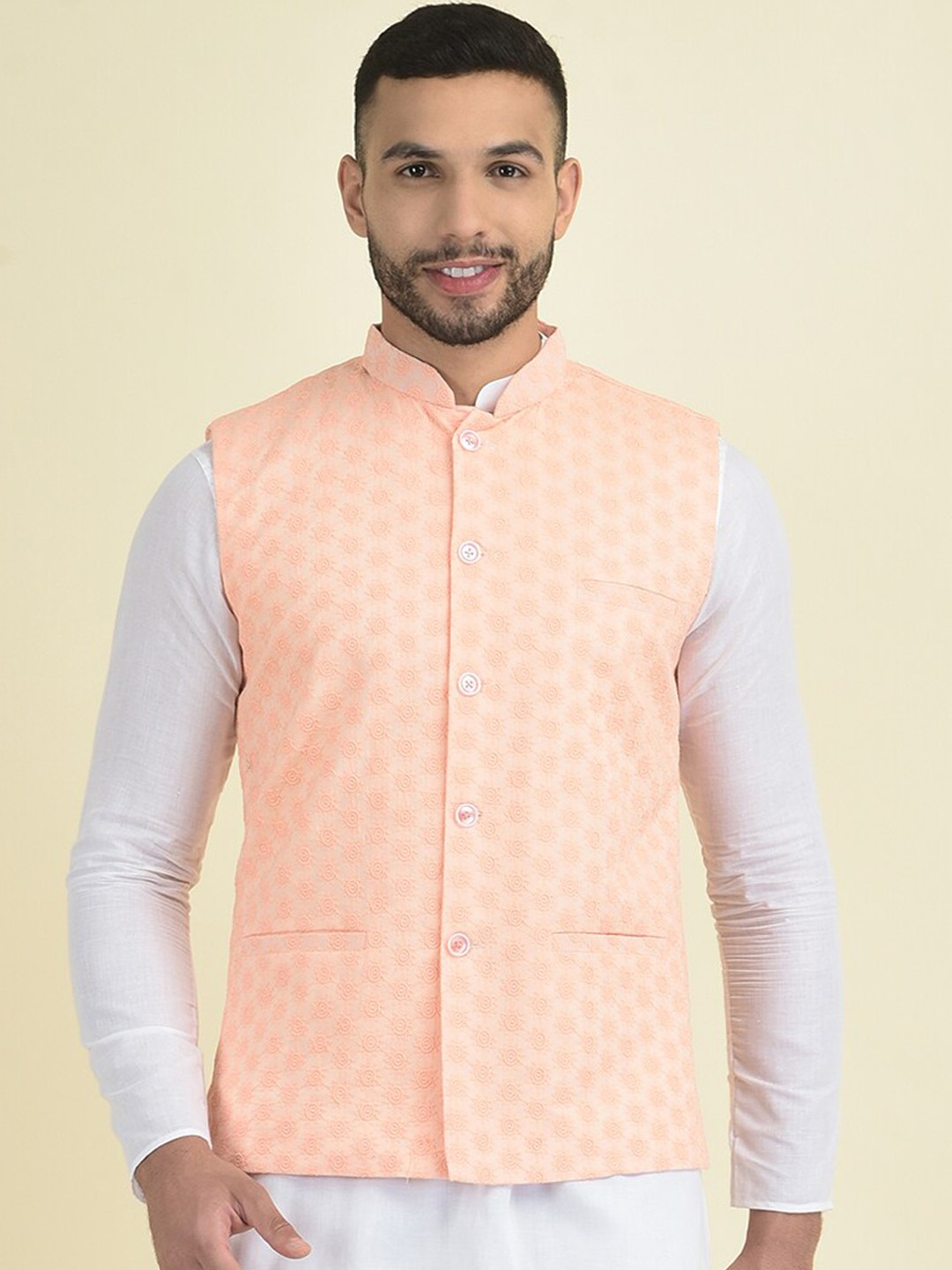 

DEYANN Men Embroidered Pure Cotton Nehru Jacket, Peach