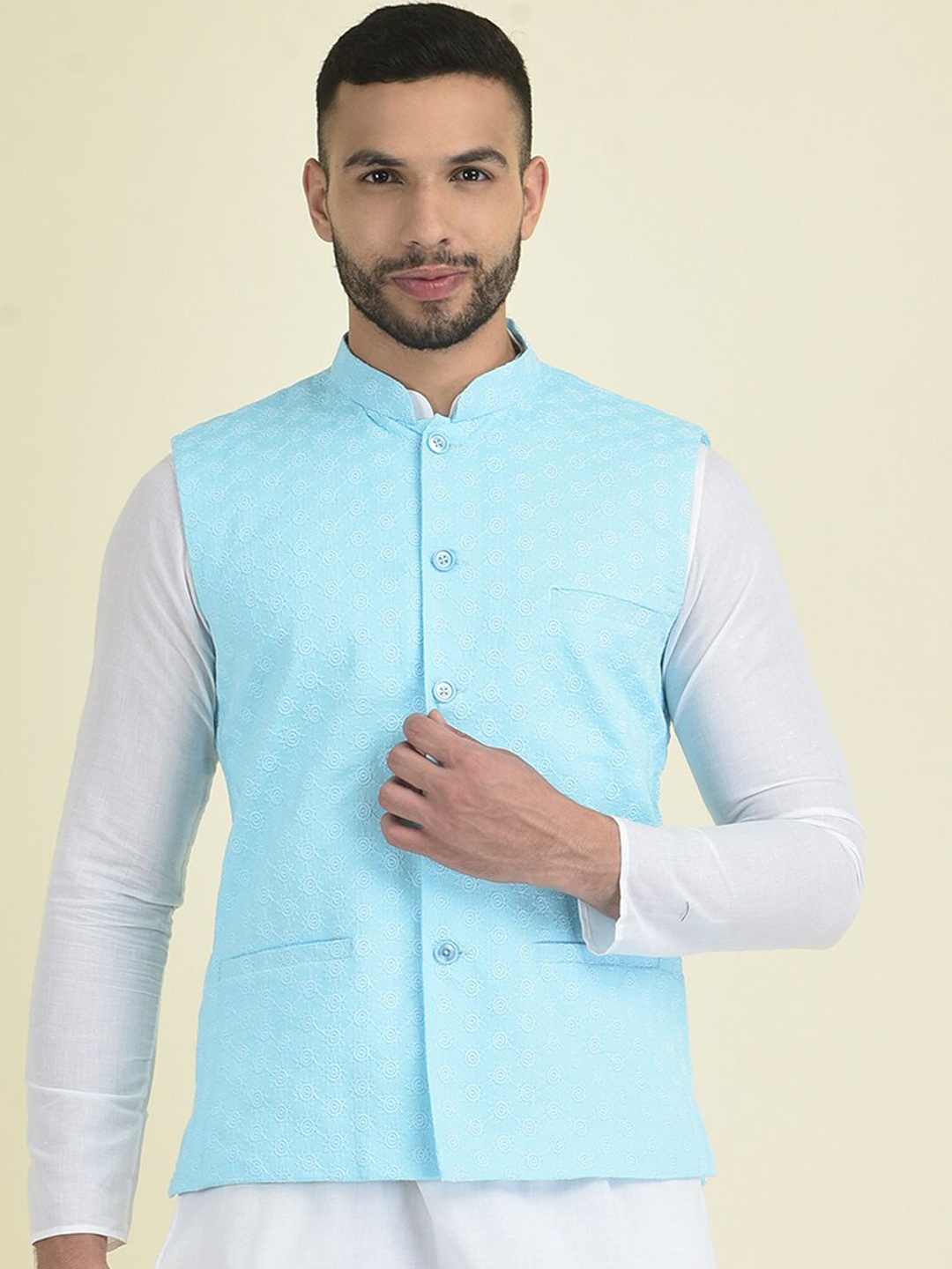 

DEYANN Men Embroidered Pure Cotton Nehru Jacket, Turquoise blue