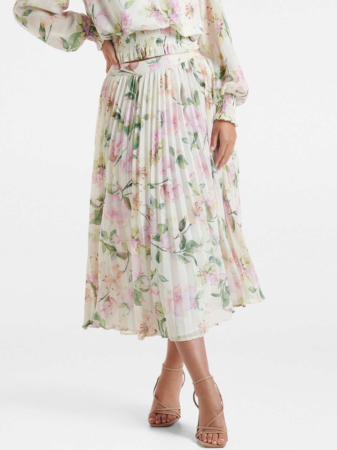 

Forever New Hailee Pleated Midi A-Line Skirt, White