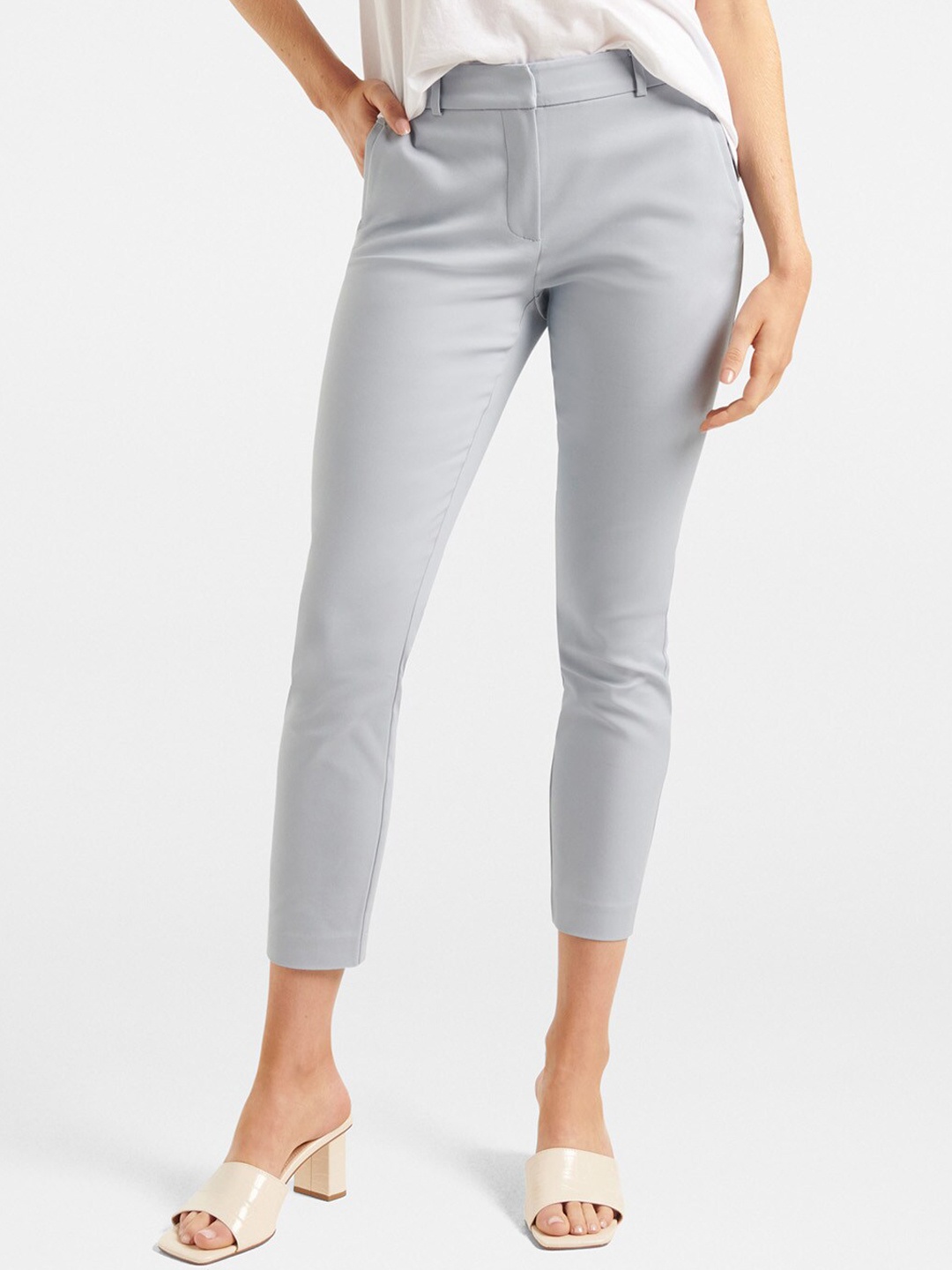 

Forever New Women Cropped Slim Fit Formal Trousers, Blue