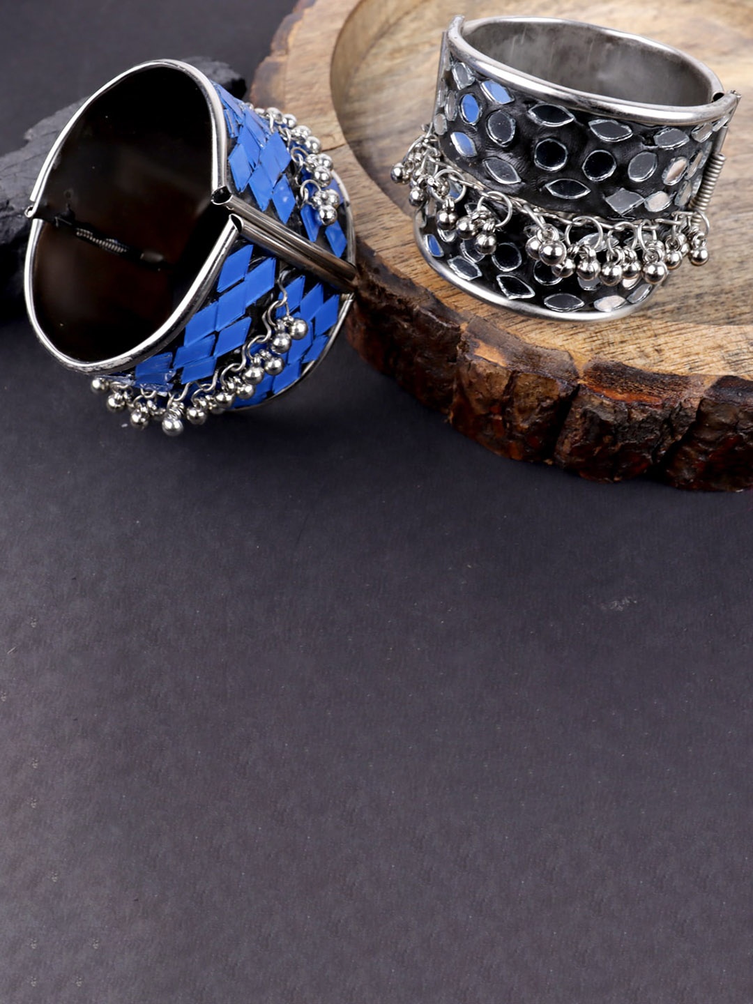 

VAGHBHATT Set Of 2 Sterling Silver Mirror Silver-Plated Cuff Bracelet, Blue