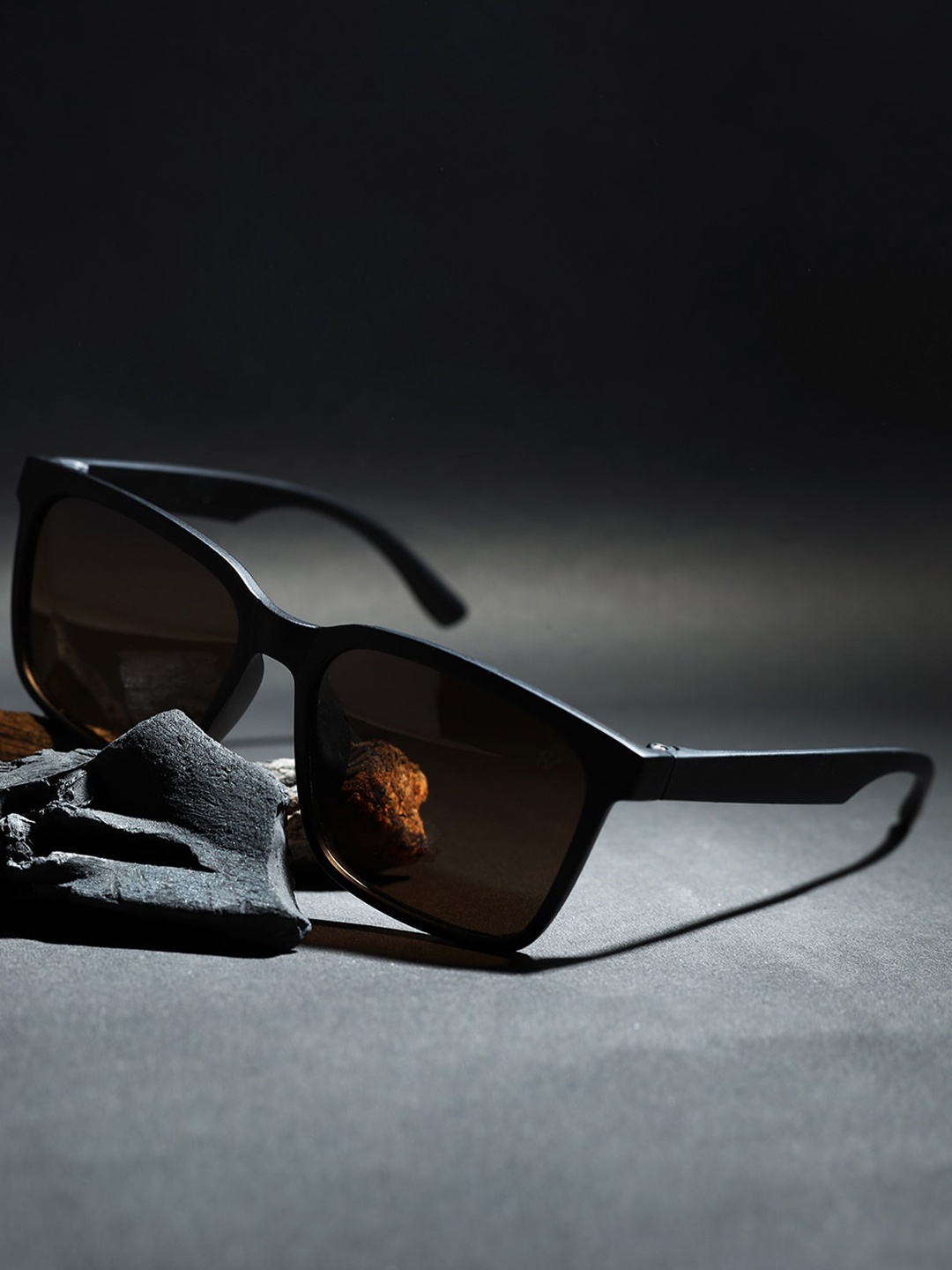 

KZ07 By Kazo Lens & Full Rim Square Sunglasses-K700296, Black