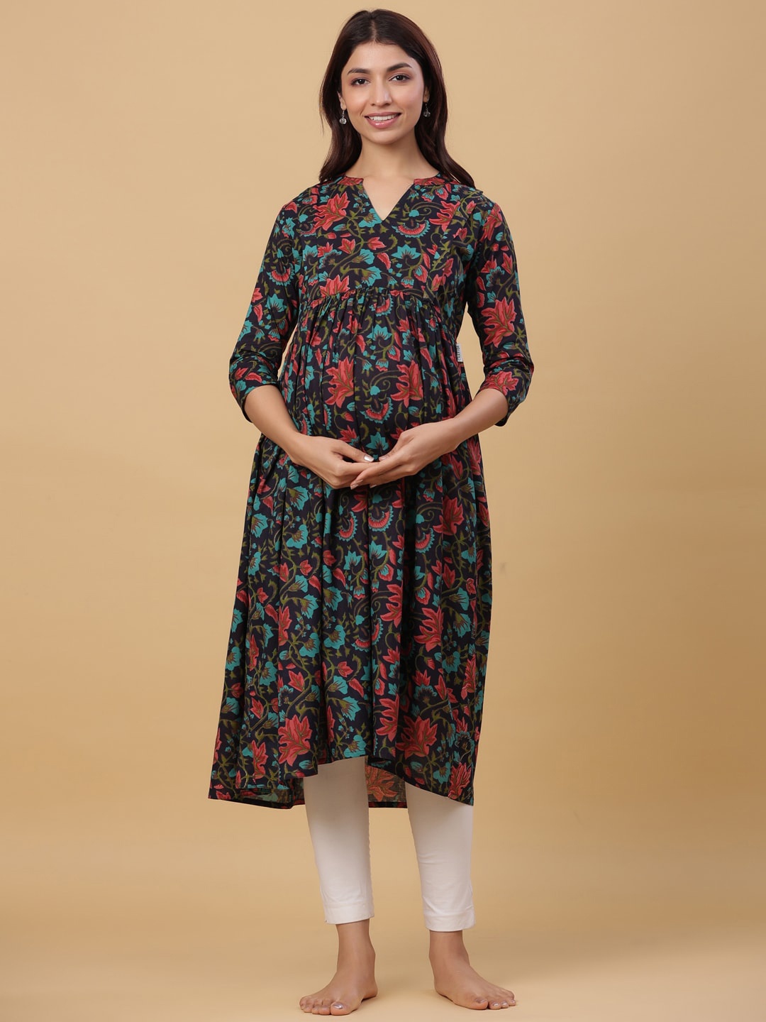 

CRAFIQA Women Floral Printed Cotton Maternity Anarkali Kurta, Black