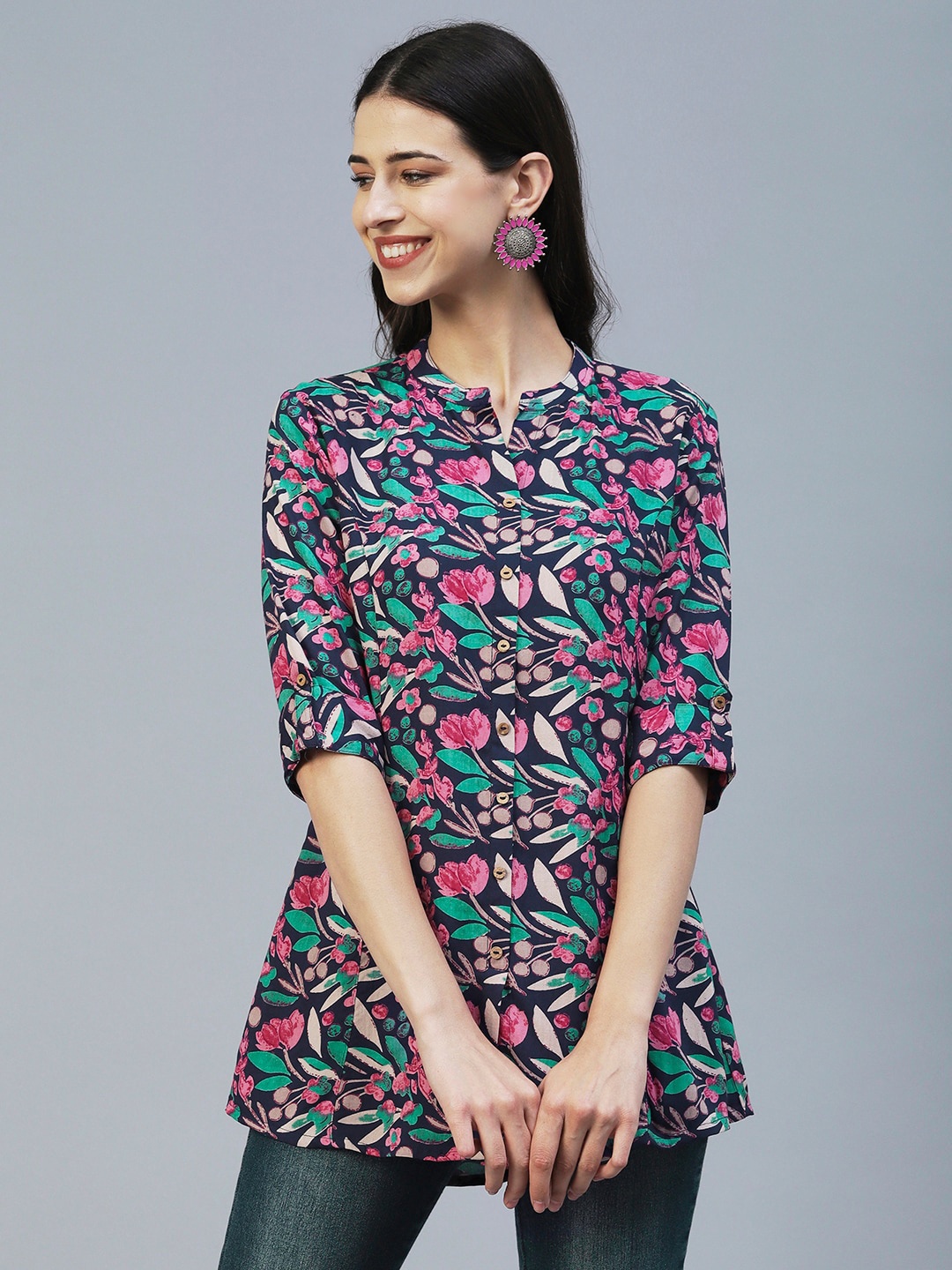 

FASHOR Floral Printed Mandarin Collar Roll Up Sleeves Kurti, Blue