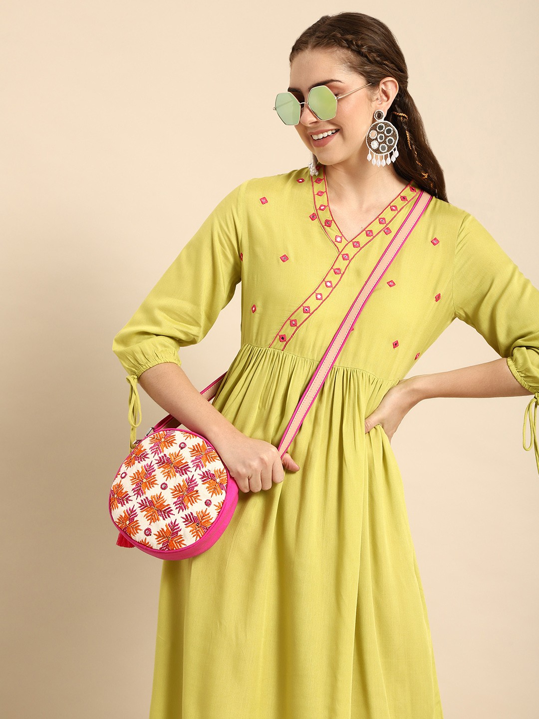 

Sangria Beads & Mirror Work Embellished Bowling Sling Bag With Embroidered Detail, Pink
