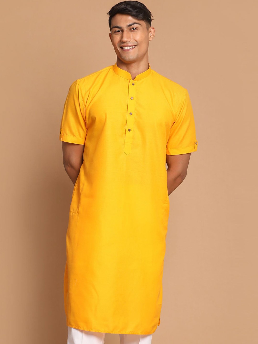 

VASTRAMAY Mandarin Collar Kurta, Mustard