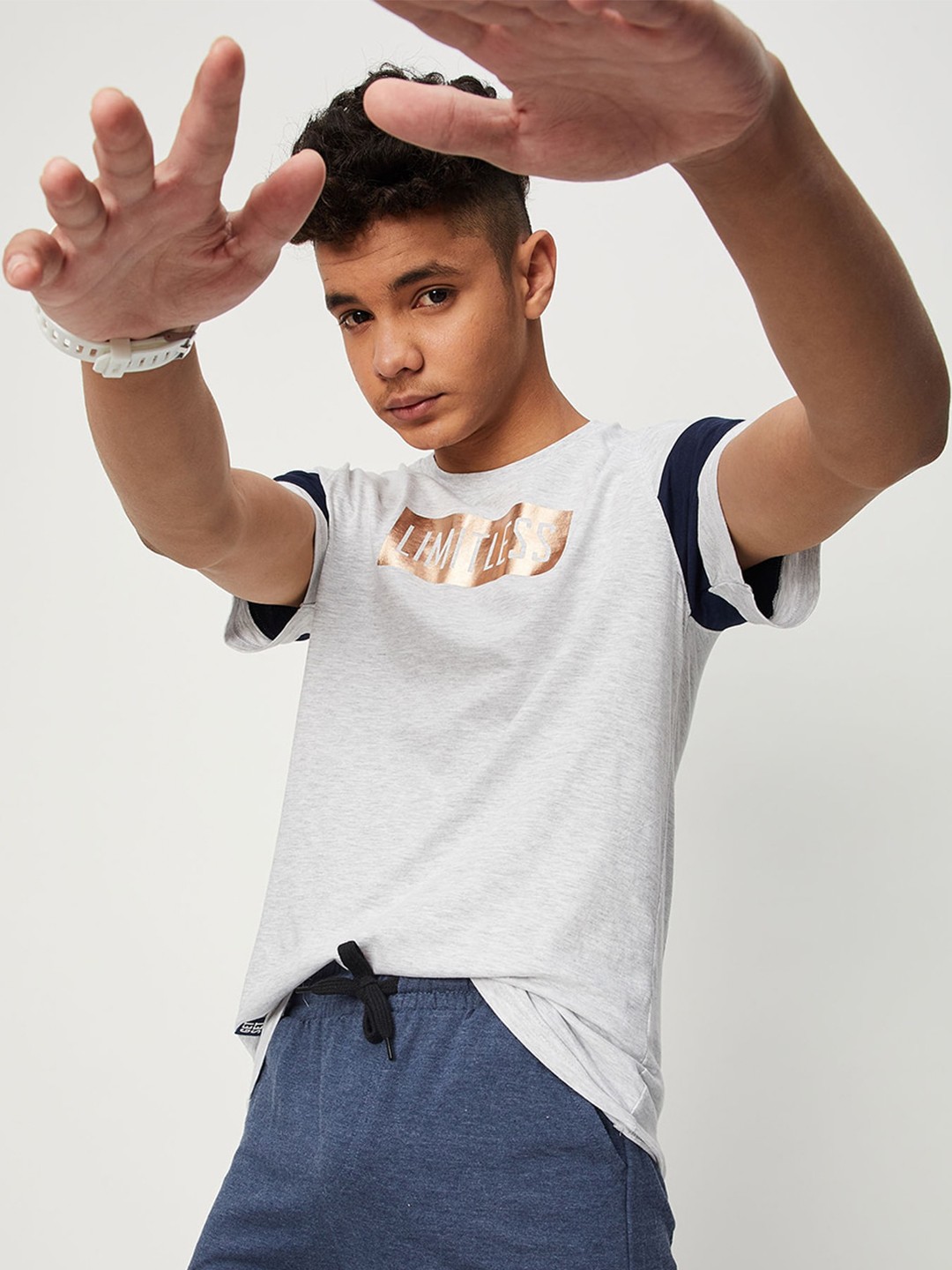 

max Boys Typography Foil Printed Pure Cotton T-shirt, White