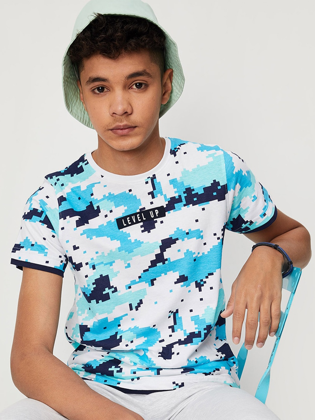 

max Boys Abstract Printed Pure Cotton T-shirt, White