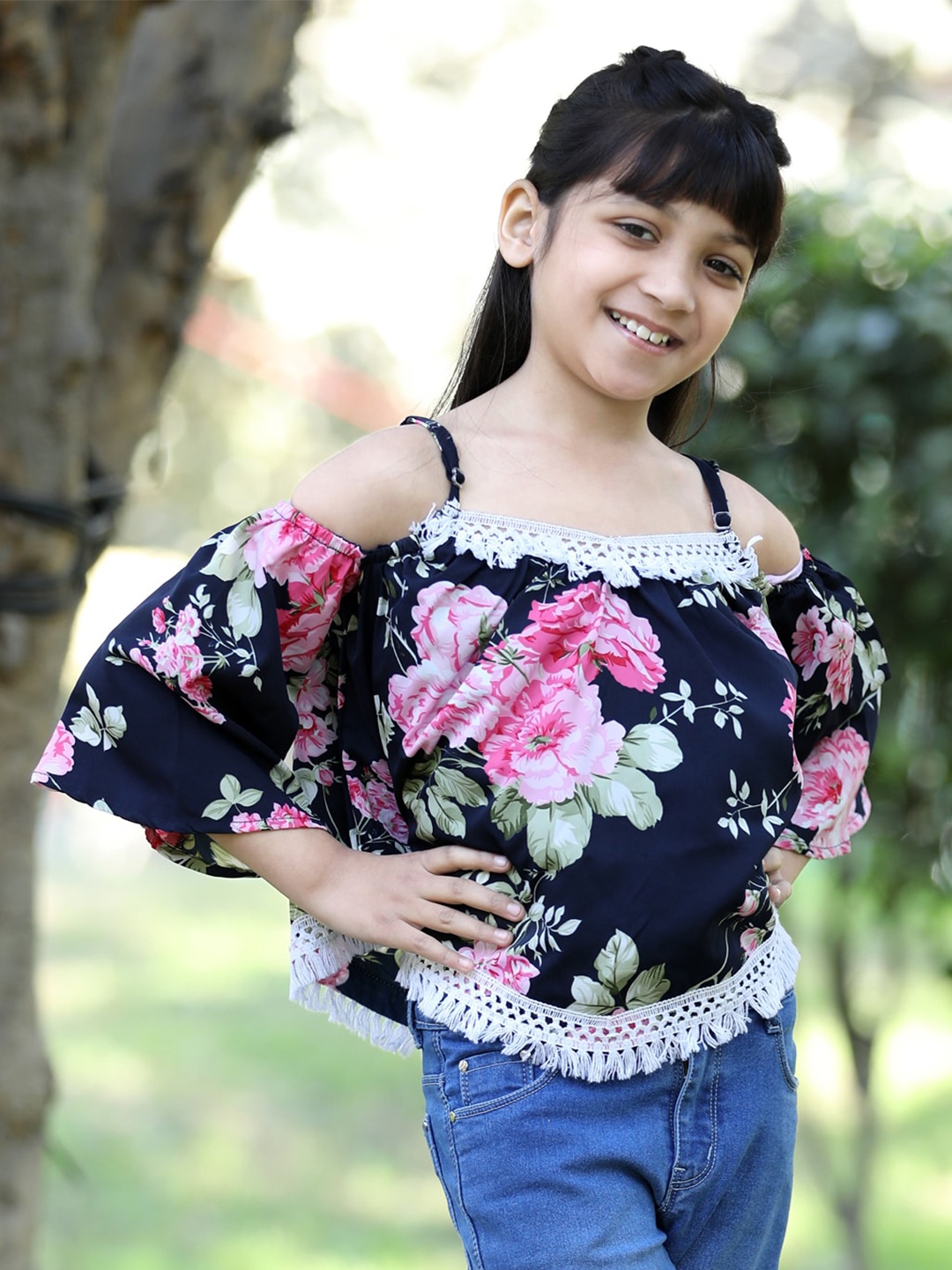 

Cutiekins Girls Floral Print Cold-Shoulder Sleeves Top, Navy blue